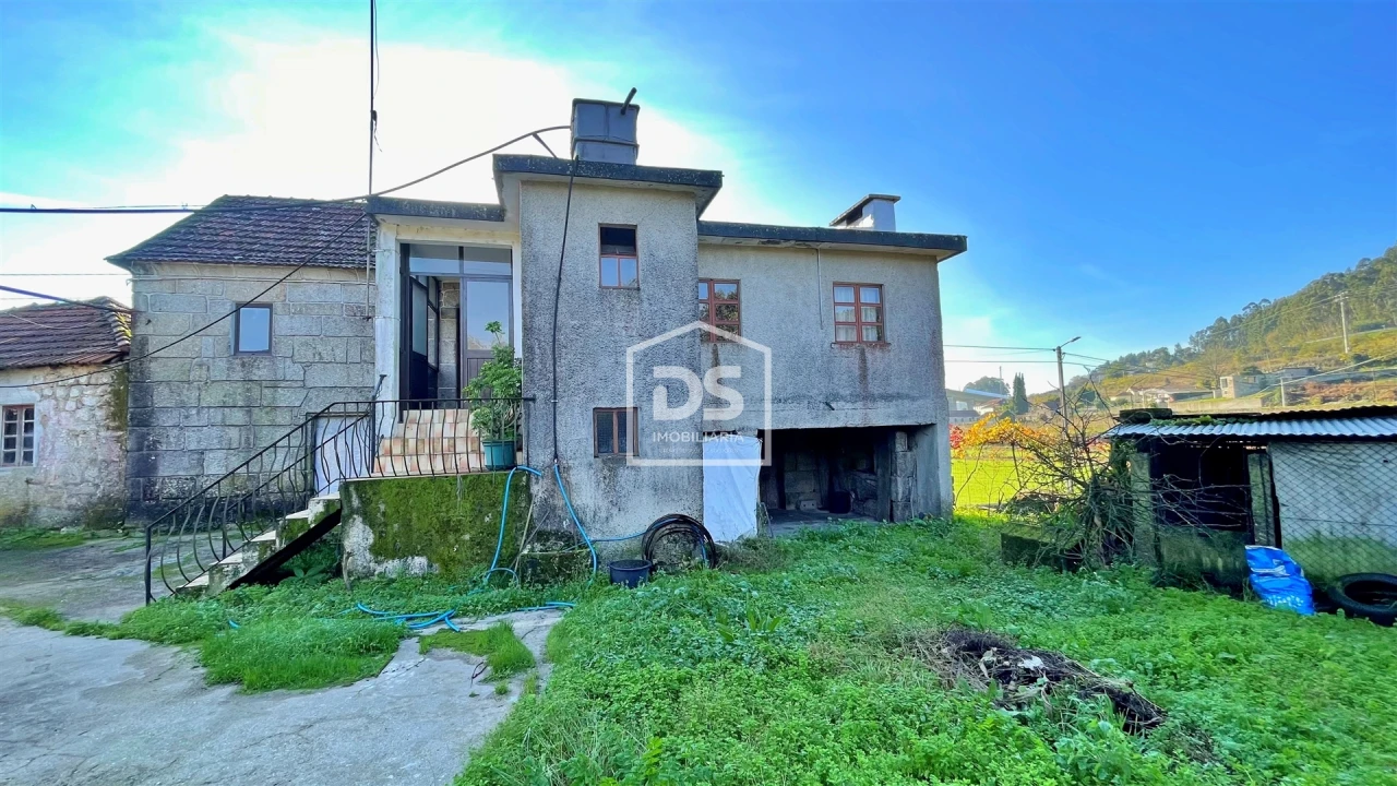 Moradia T3 para Venda em Sousela Foto 1