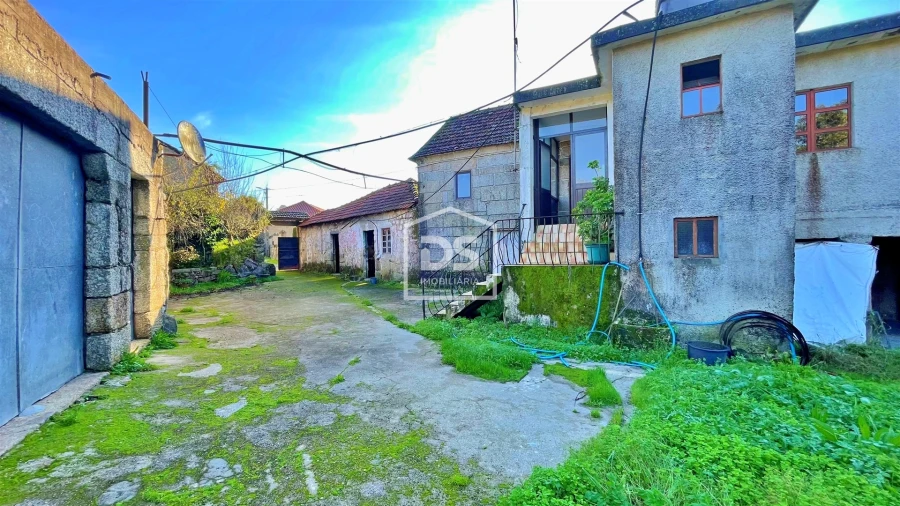 Moradia T3 para Venda em Sousela Foto 15