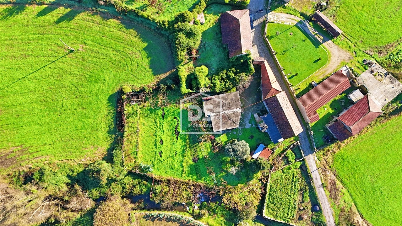 Moradia T3 para Venda em Sousela Foto 9