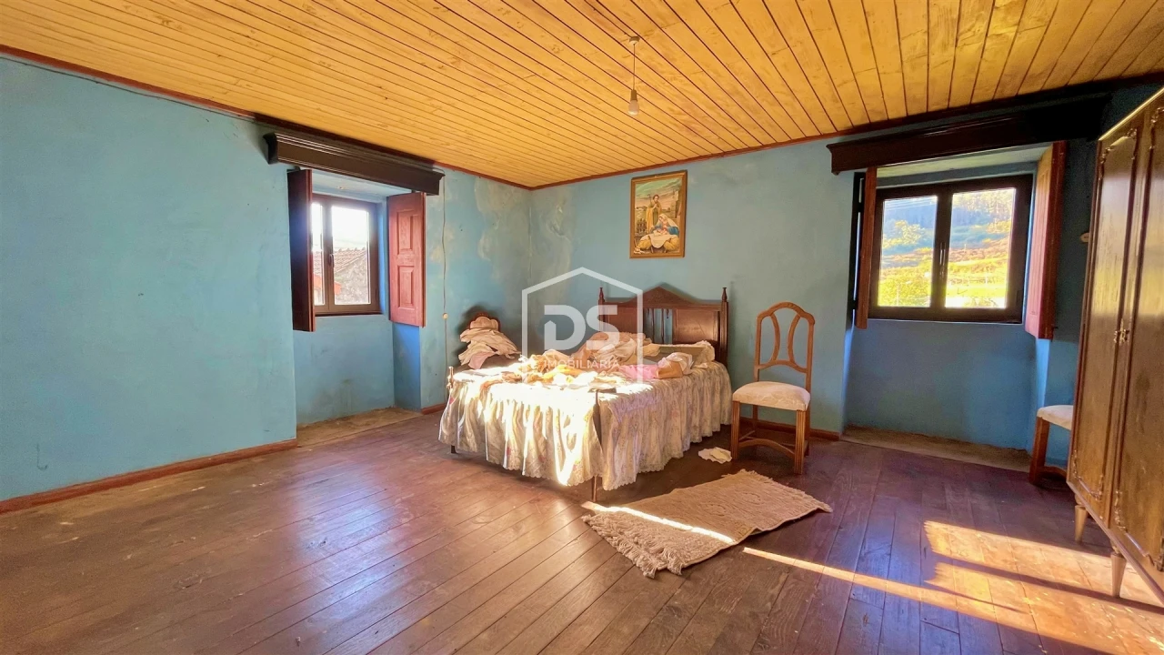 Moradia T3 para Venda em Sousela Foto 25