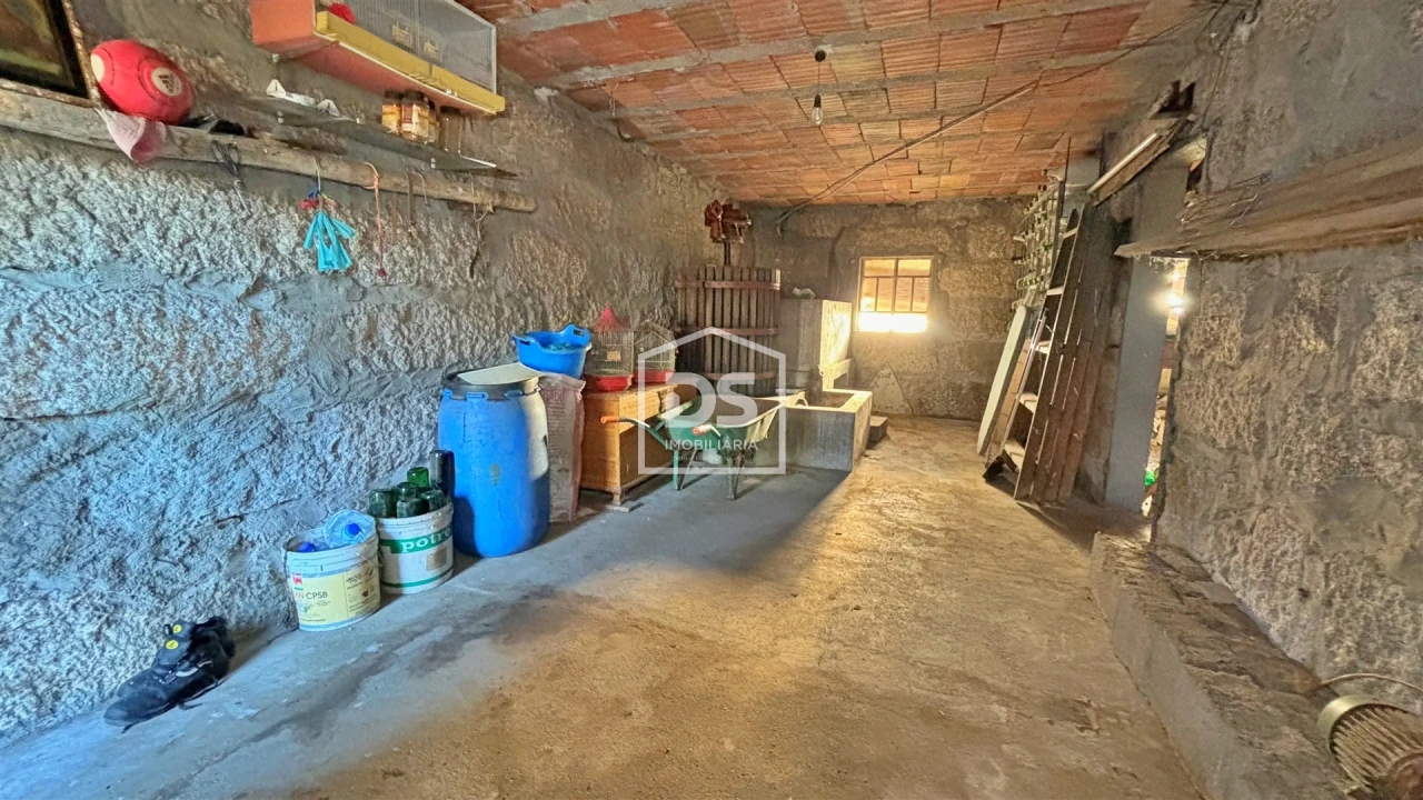 Moradia T3 para Venda em Vilar do Torno e Alentem Foto 32