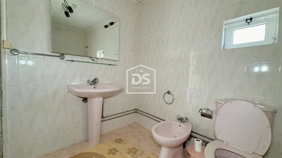 Moradia T3 para Venda em Vilar do Torno e Alentem Foto 26