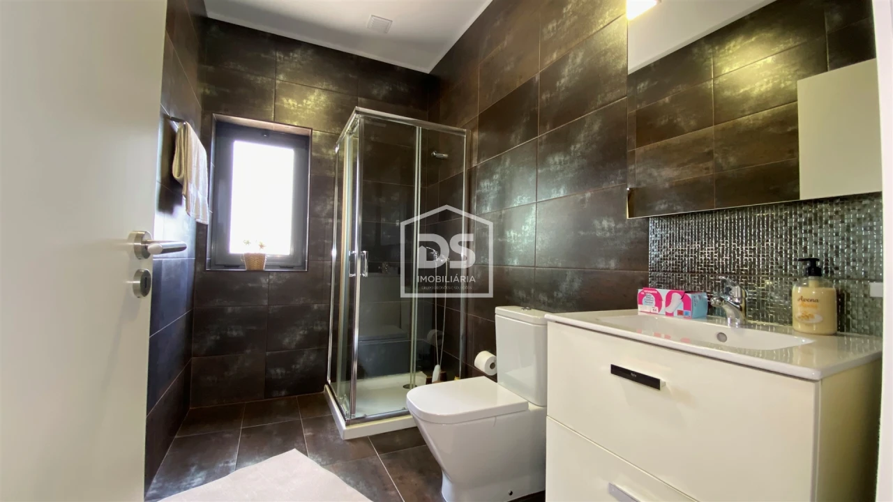 Moradia T3 para Venda em Cristelos, Boim e Ordem Foto 41