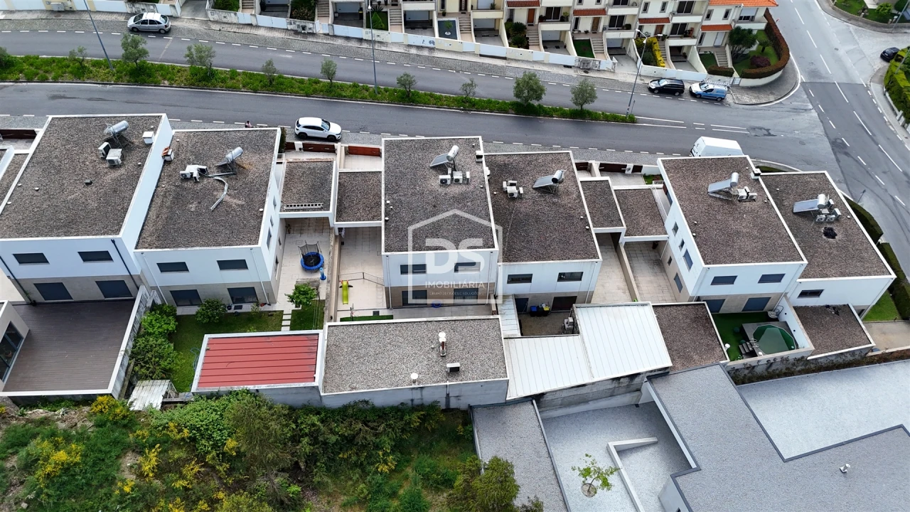 Moradia T3 para Venda em Cristelos, Boim e Ordem Foto 7