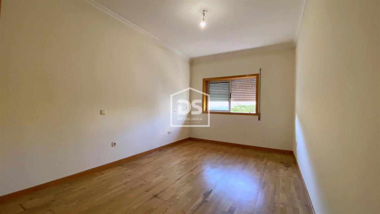 Apartamento T3 para Venda em Cristelos, Boim e Ordem Foto 32