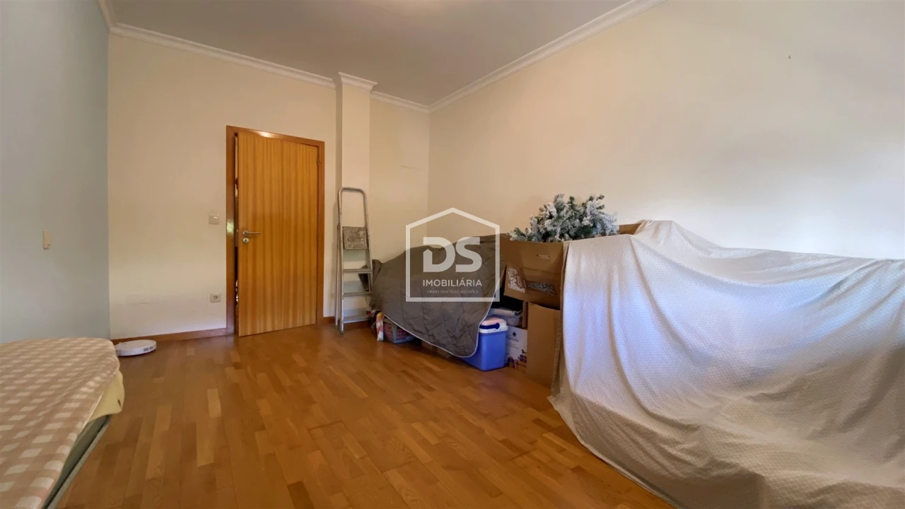 Apartamento T3 para Venda em Cristelos, Boim e Ordem Foto 24