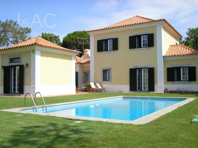 Moradia T6 para Arrendamento em Cascais e Estoril Foto 1