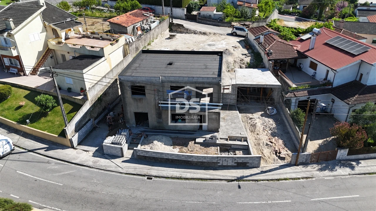 Moradia T3 para Venda em Vilar do Torno e Alentem Foto 5