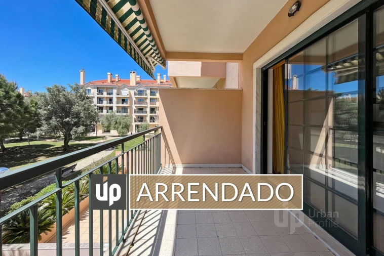 Apartamento T3 para Arrendamento em Carcavelos e Parede Foto 1