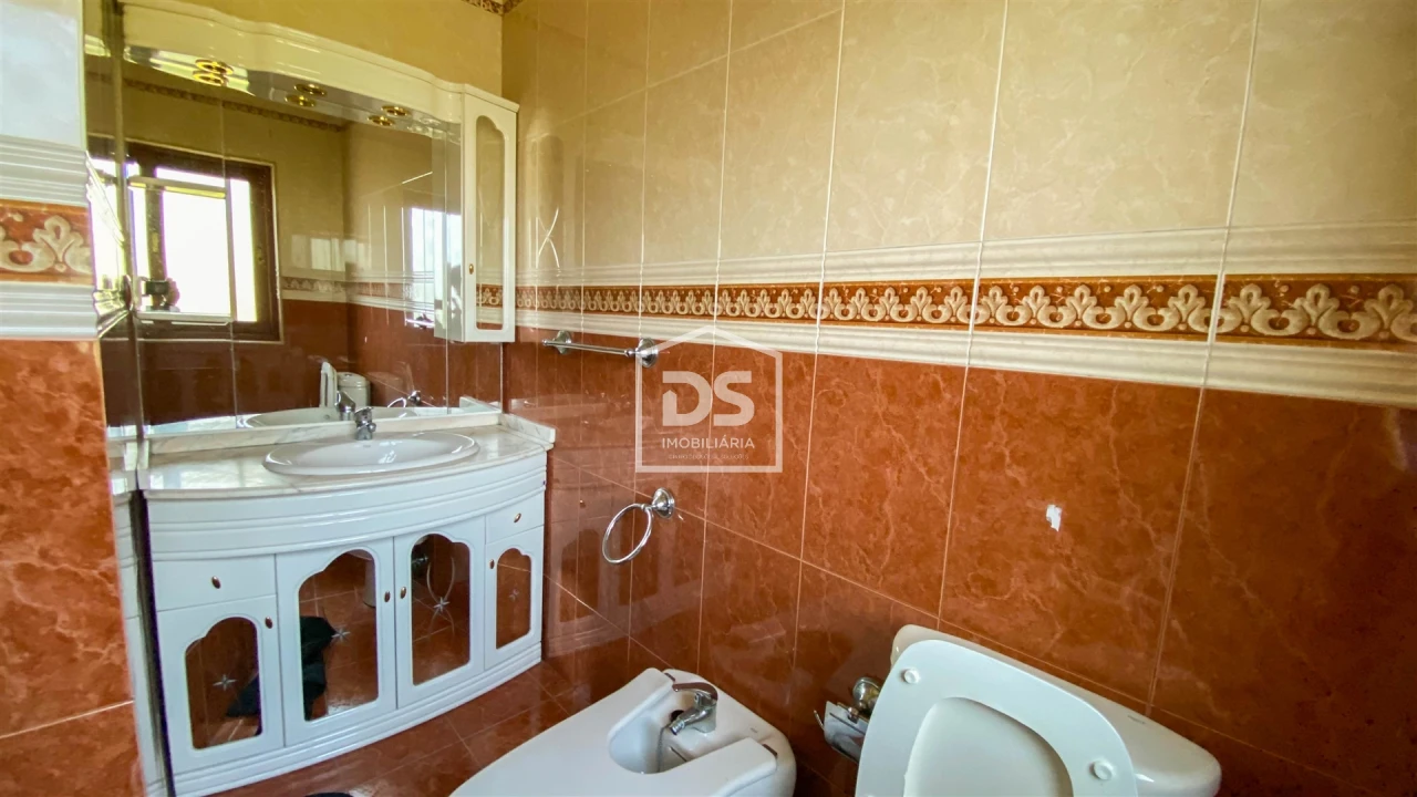 Quinta T9 para Venda em Penafiel Foto 38