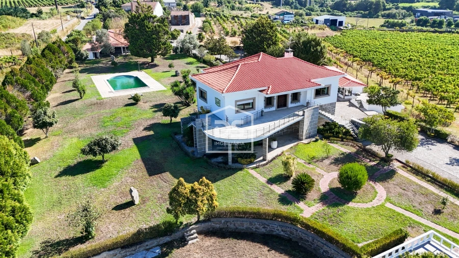 Quinta T9 para Venda em Penafiel Foto 9