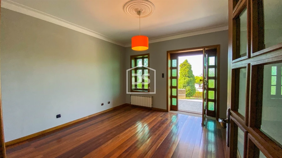 Quinta T9 para Venda em Penafiel Foto 28