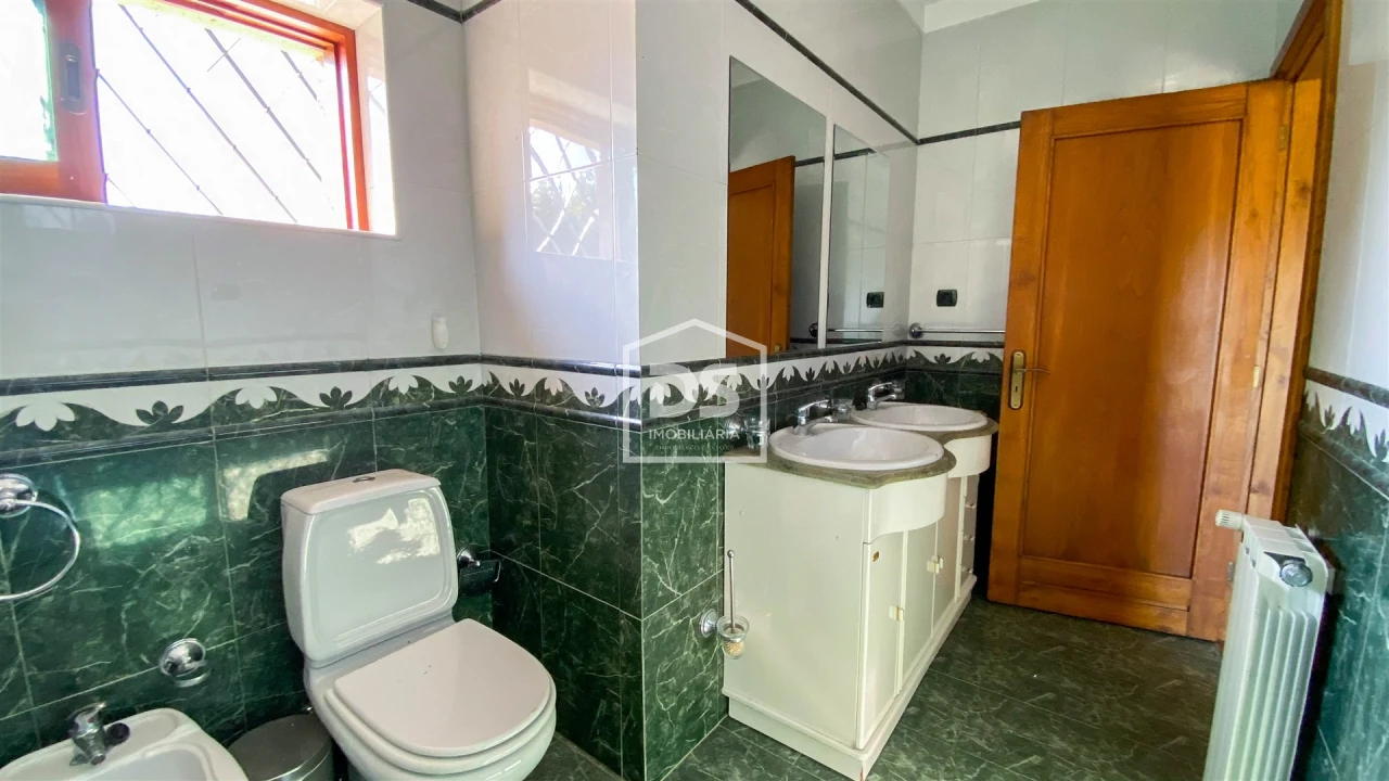 Quinta T9 para Venda em Penafiel Foto 32