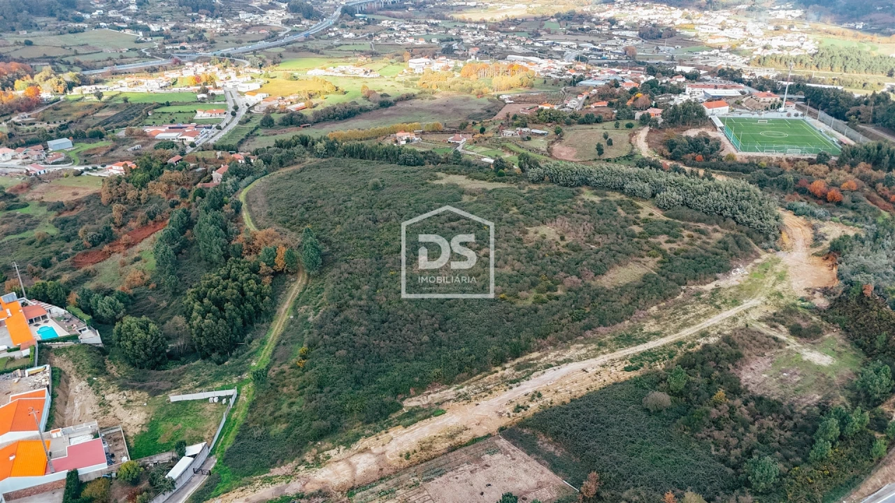 Terreno para Venda em Figueiras e Covas Foto 1