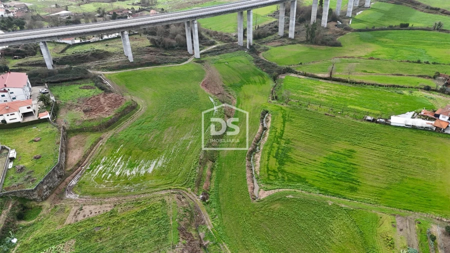 Terreno para Venda em Sousela Foto 1