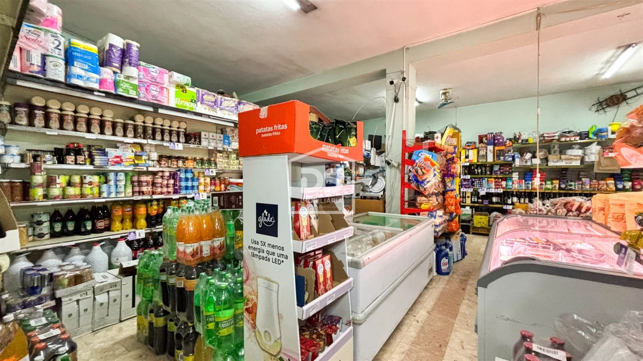 Loja para Trespasse em Nespereira e Casais Foto 10