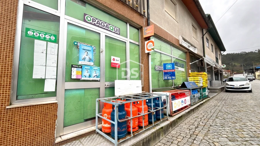 Loja para Trespasse em Nespereira e Casais Foto 16