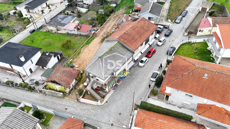 Loja para Trespasse em Nespereira e Casais Foto 2