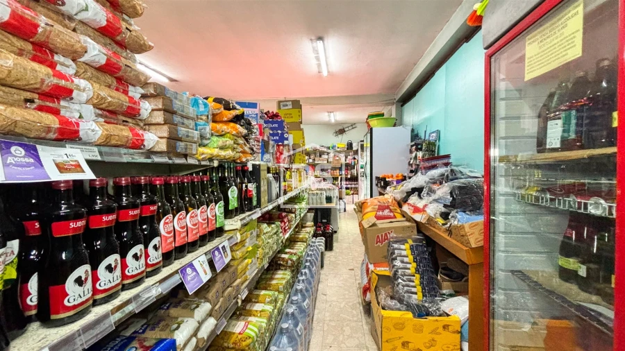 Loja para Trespasse em Nespereira e Casais Foto 6