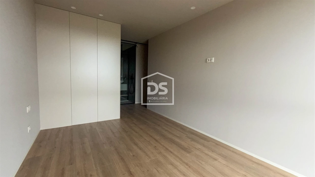 Apartamento T3 para Venda em Costa Foto 14