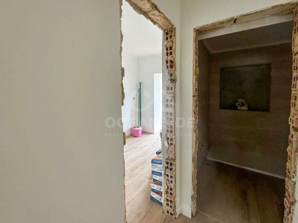 Apartamento T2 para Venda em Almada, Cova da Piedade, Pragal e Cacilhas Foto 3