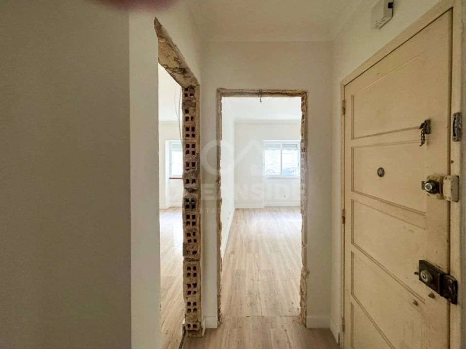 Apartamento T2 para Venda em Almada, Cova da Piedade, Pragal e Cacilhas Foto 4