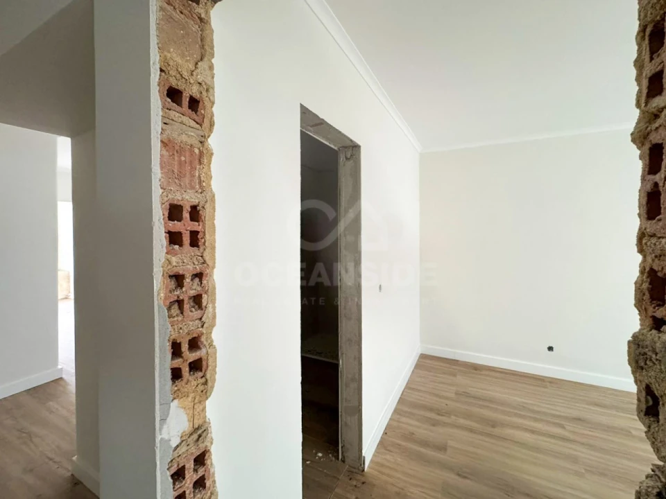 Apartamento T2 para Venda em Almada, Cova da Piedade, Pragal e Cacilhas Foto 8