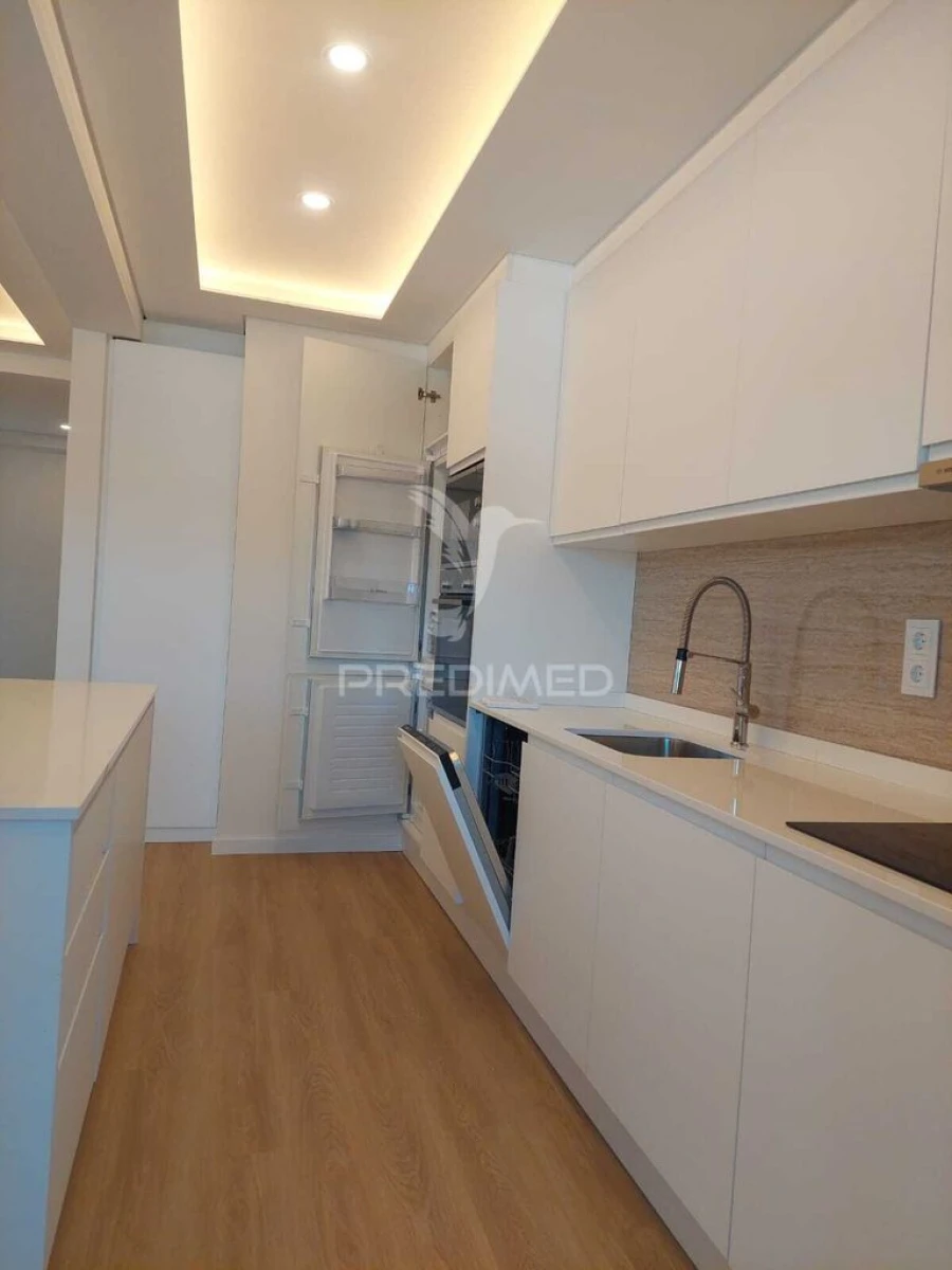 Apartamento T3 para Venda em Loule (São Clemente) Foto 13