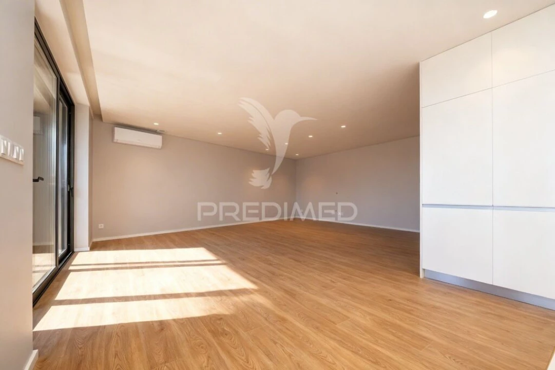 Apartamento T3 para Venda em Ferreiros e Gondizalves Foto 7