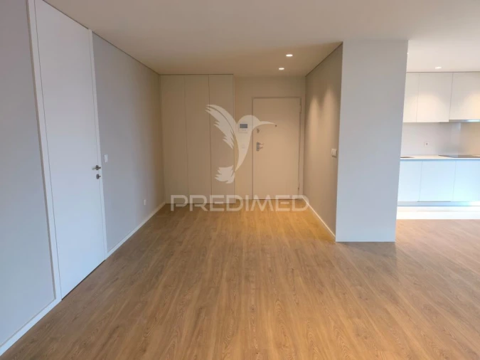 Apartamento T3 para Venda em Ferreiros e Gondizalves Foto 9