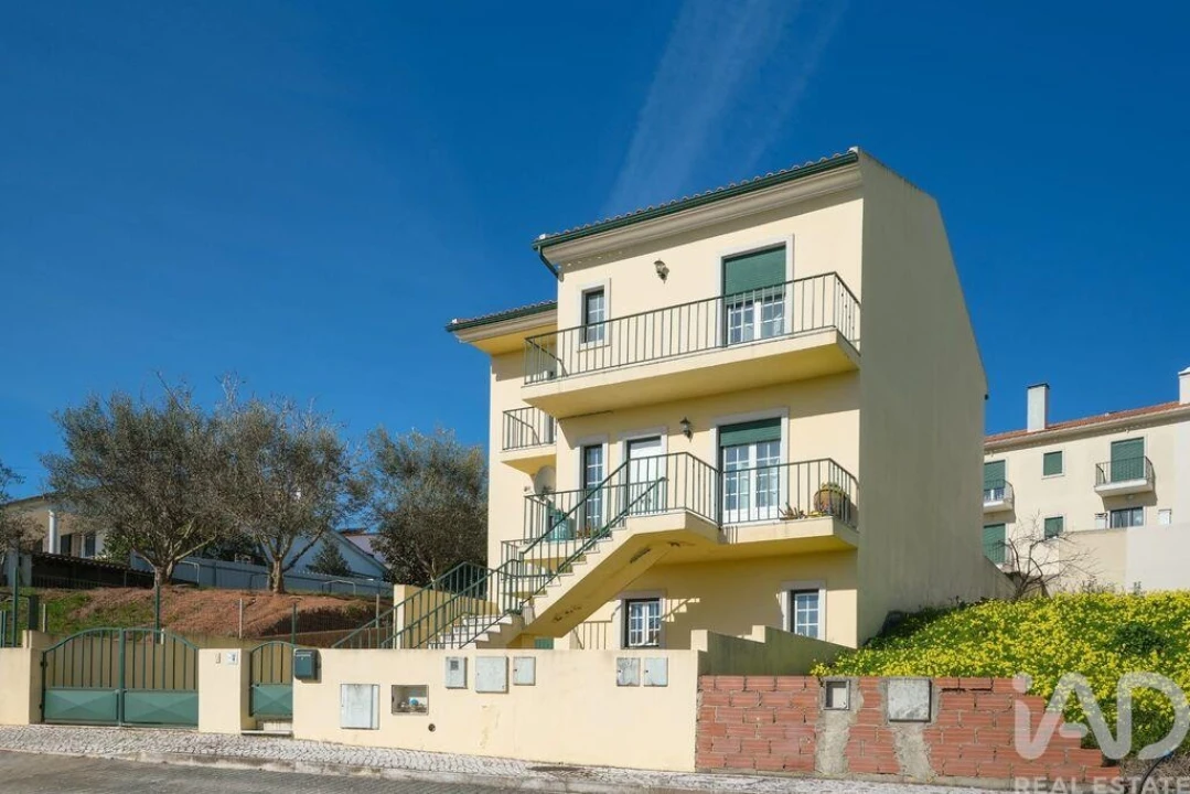 Moradia T3 para Venda em Cadaval e Pêro Moniz Foto 31