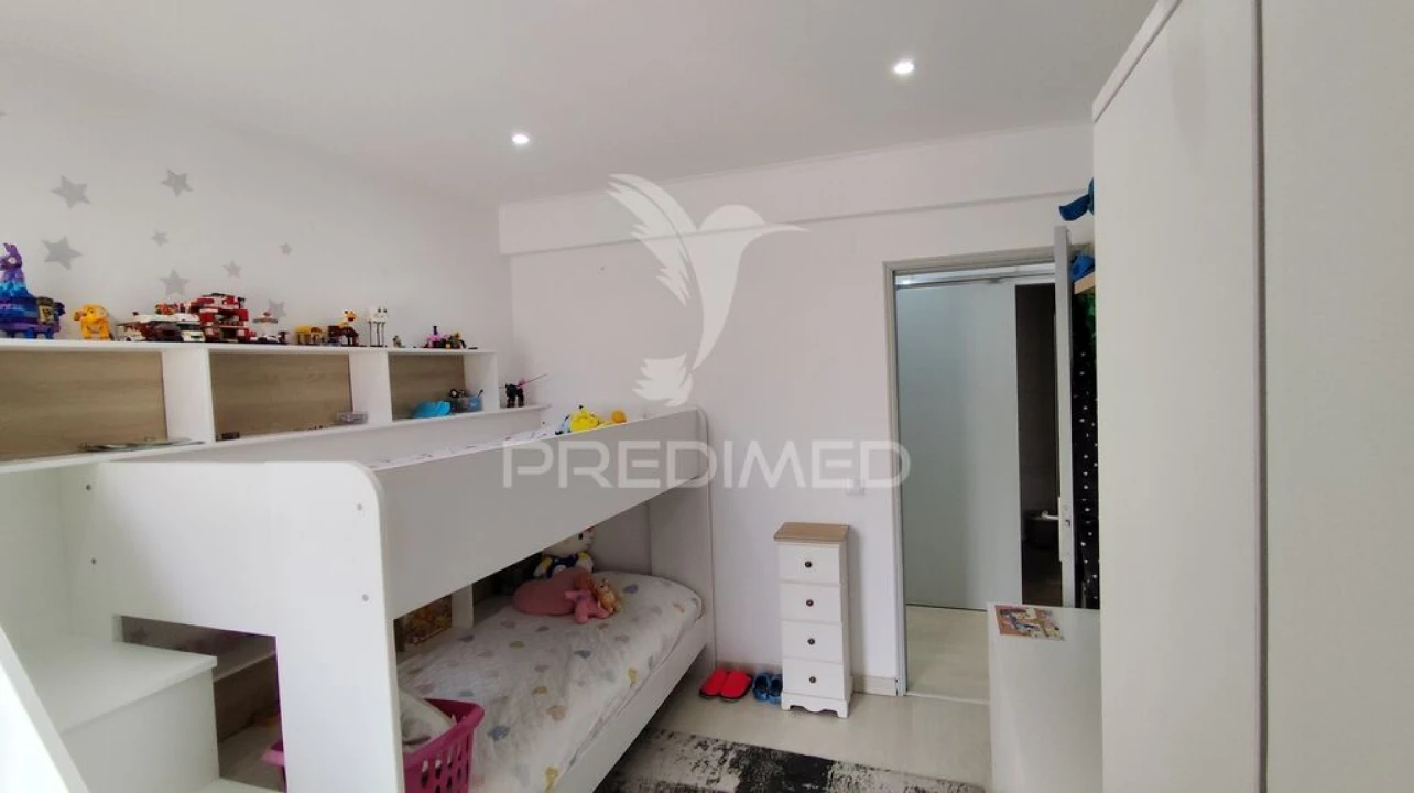 Apartamento T2 para Venda em Amora Foto 17