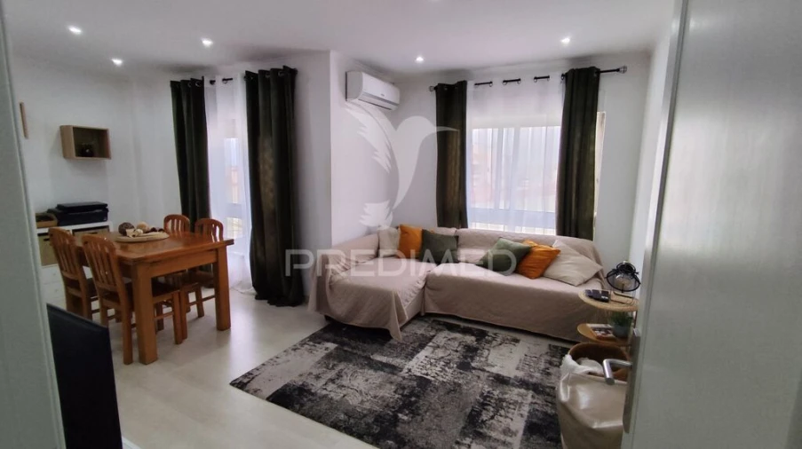 Apartamento T2 para Venda em Amora Foto 9