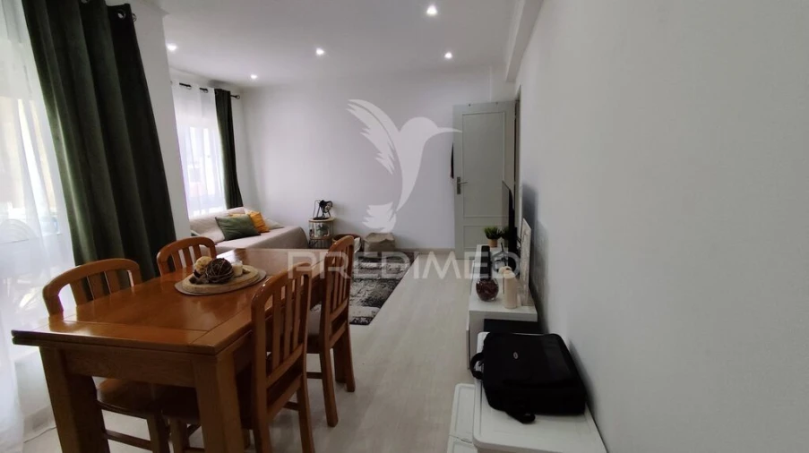 Apartamento T2 para Venda em Amora Foto 12