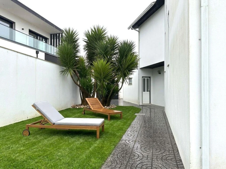 Moradia T3 para Venda em Antas Foto 30