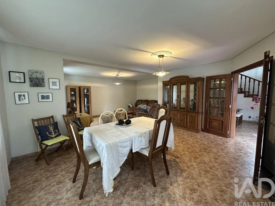 Moradia T3 para Venda em Antas Foto 3