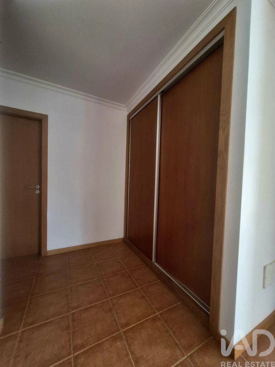 Apartamento T3 para Venda em Redinha Foto 20