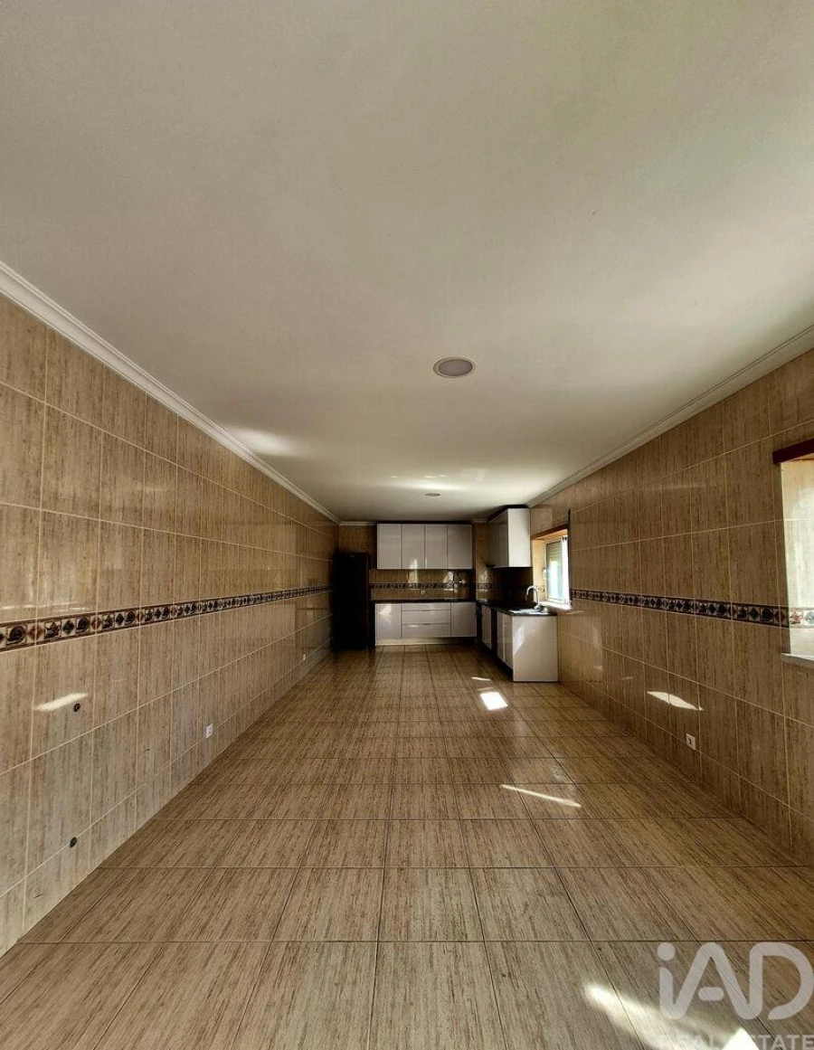 Apartamento T3 para Venda em Redinha Foto 23