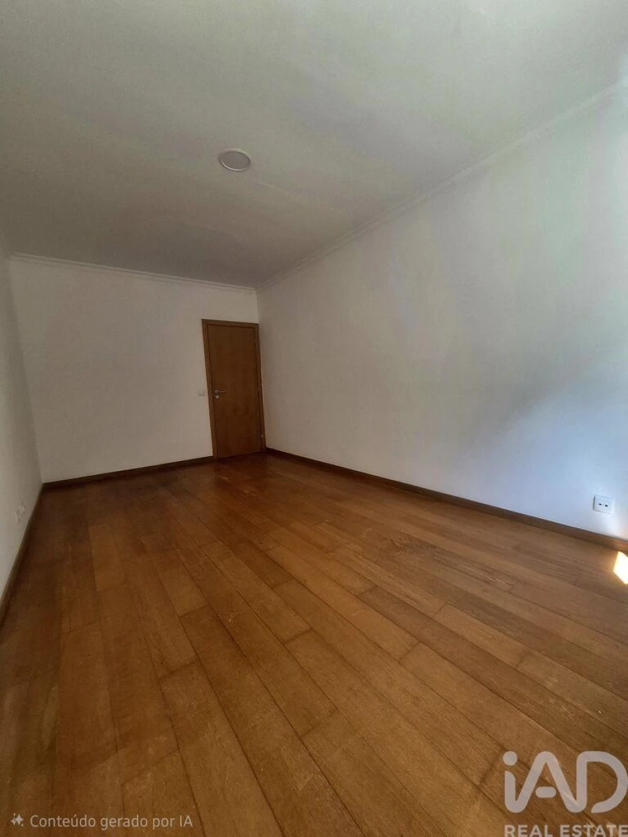 Apartamento T3 para Venda em Redinha Foto 18