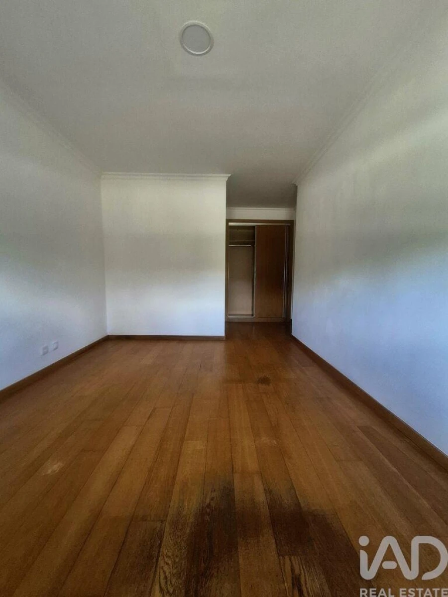 Apartamento T3 para Venda em Redinha Foto 12