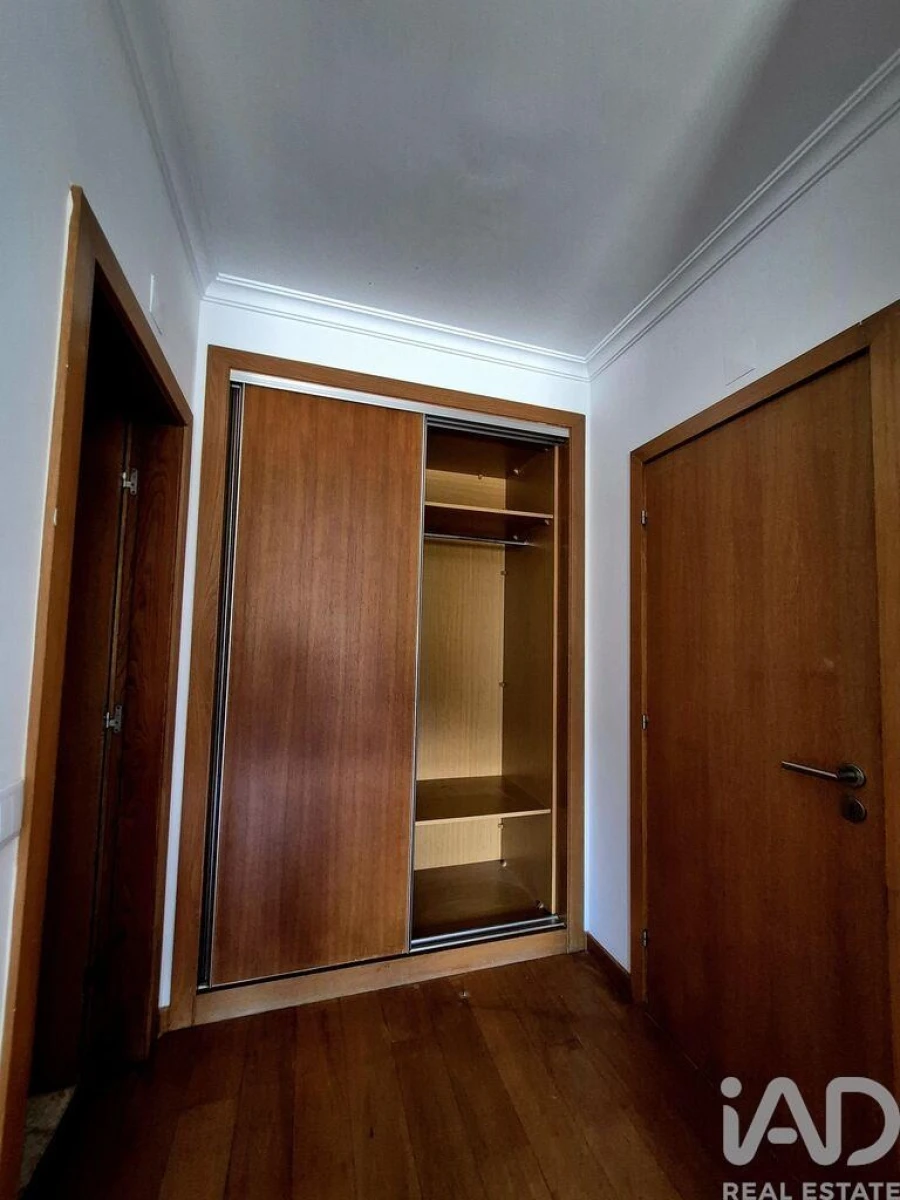 Apartamento T3 para Venda em Redinha Foto 34