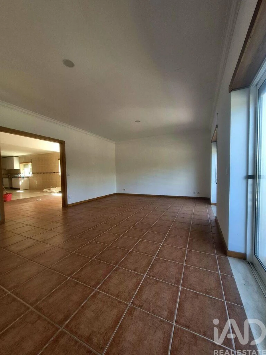 Apartamento T3 para Venda em Redinha Foto 6