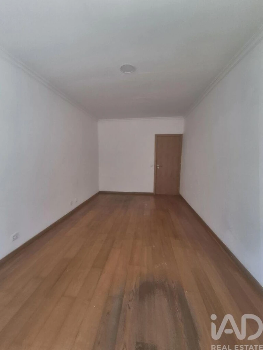 Apartamento T3 para Venda em Redinha Foto 16
