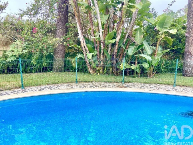 Moradia T5 para Venda em Corroios Foto 12