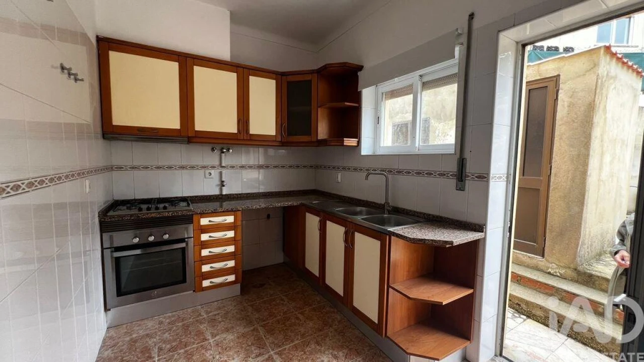 Moradia T2 para Arrendamento em Carcavelos e Parede Foto 9