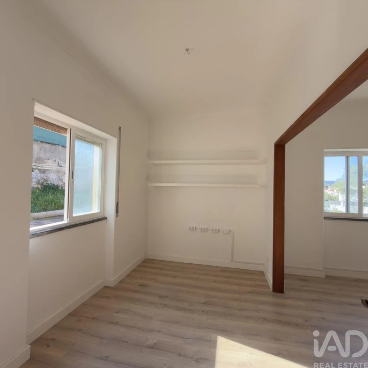 Moradia T2 para Arrendamento em Carcavelos e Parede Foto 5