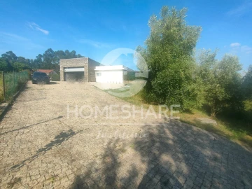 Moradia T6 para Venda em Recarei