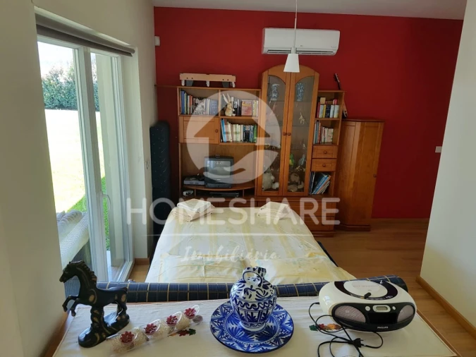 Moradia T6 para Venda em Recarei Foto 19