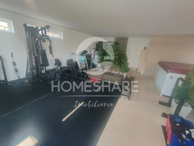 Moradia T6 para Venda em Recarei Foto 31