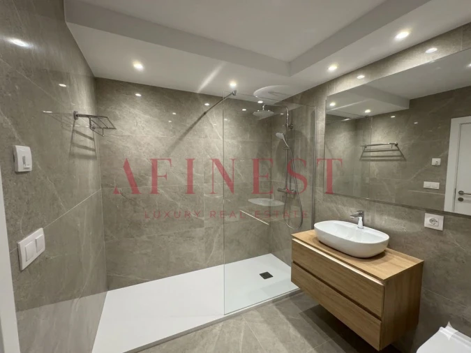 Apartamento T1 para Venda em Costa da Caparica Foto 13